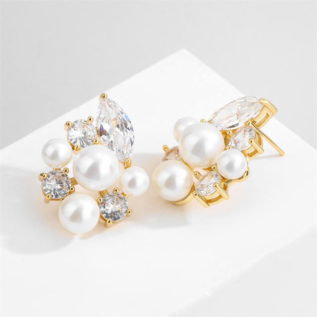 Elegant pearl bead cubic zircon wedding diamond studs earrings