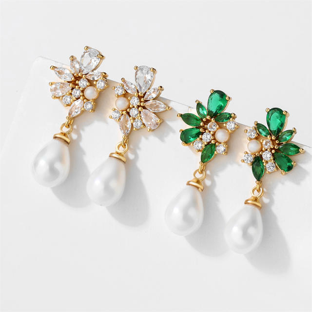 Elegant wedding party emerald cubic izrcon pearl drop earrings