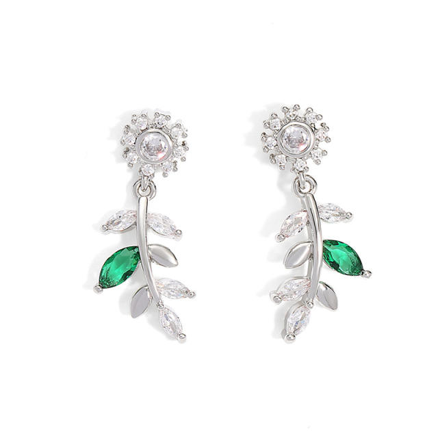 Delicate emerald cubic zircon leaf design copper diamond earrings