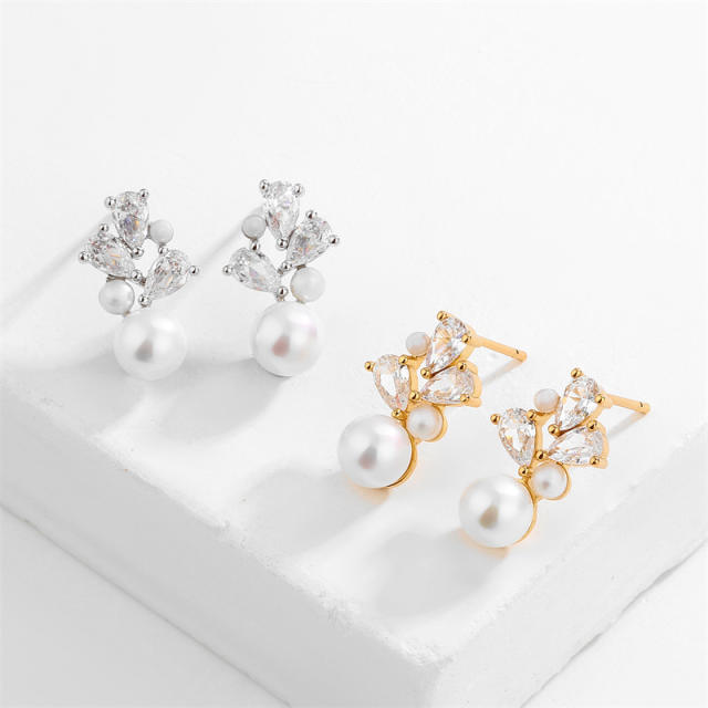 Elegant cubic zircon drop pearl bead earrings