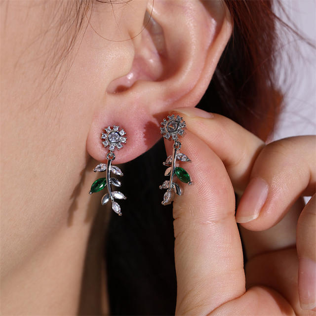 Delicate emerald cubic zircon leaf design copper diamond earrings