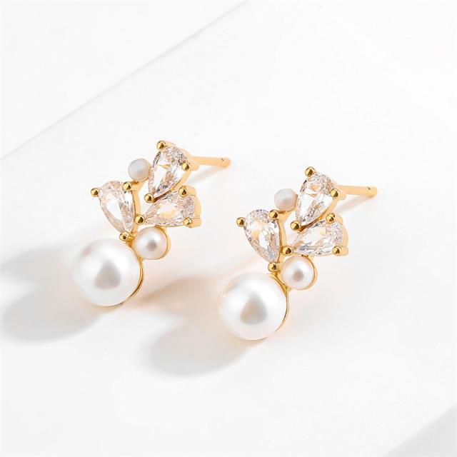 Elegant cubic zircon drop pearl bead earrings