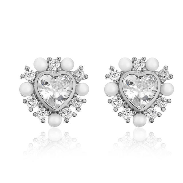 Delicate heart shape cubic zircon pearl bead studs earrings
