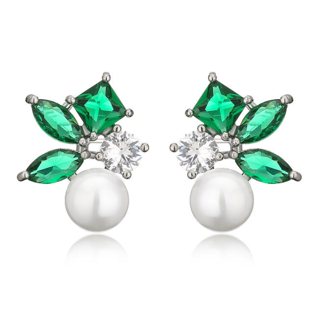 Elegant pearl bead emerald cubic zircon copper studs earrings