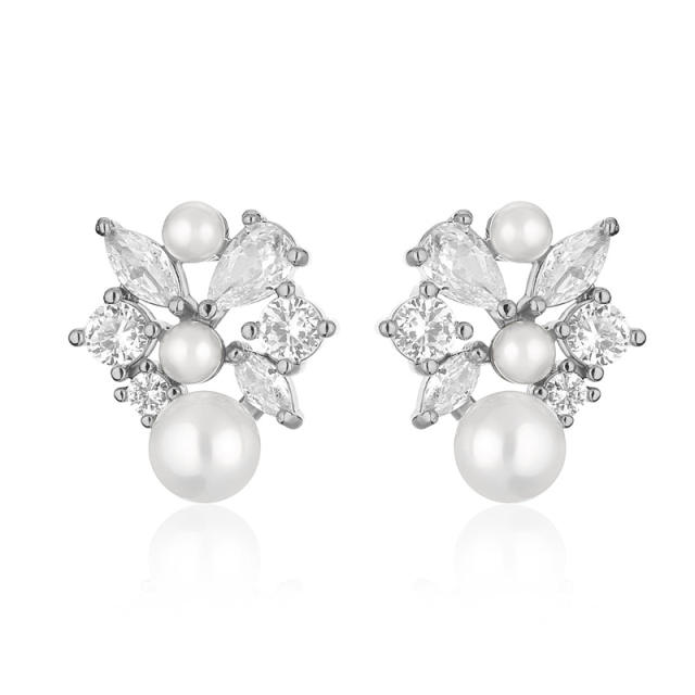 Elegant easy match color cubic zircon pearl bead copper studs earrings