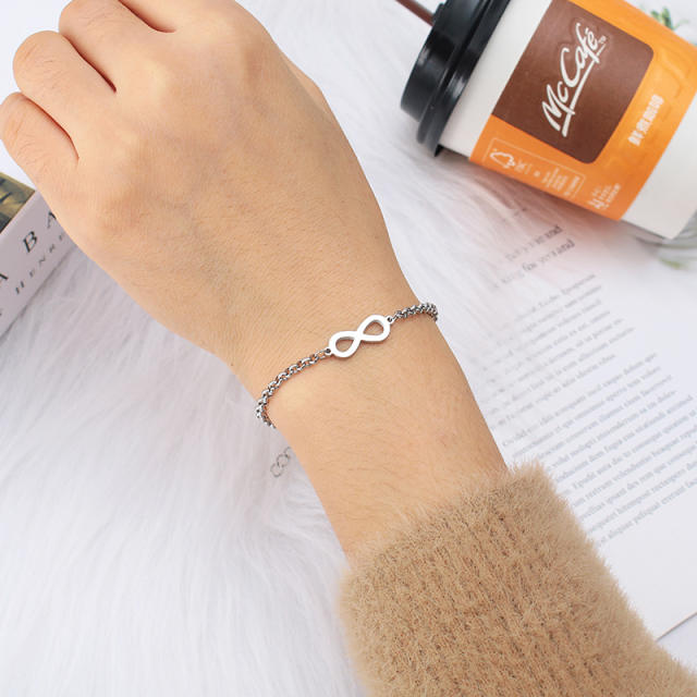 Simple infinity symbol stainless steel chain bracelet for women
