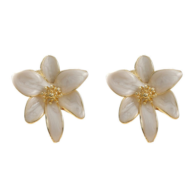 Elegant white color enamel bloom petal studs earrings