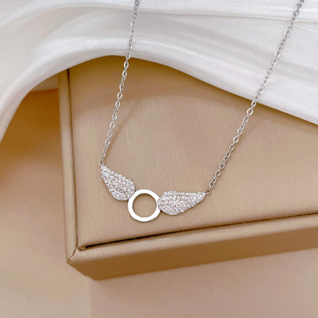 Delicate diamond wing circle stainless steel necklace