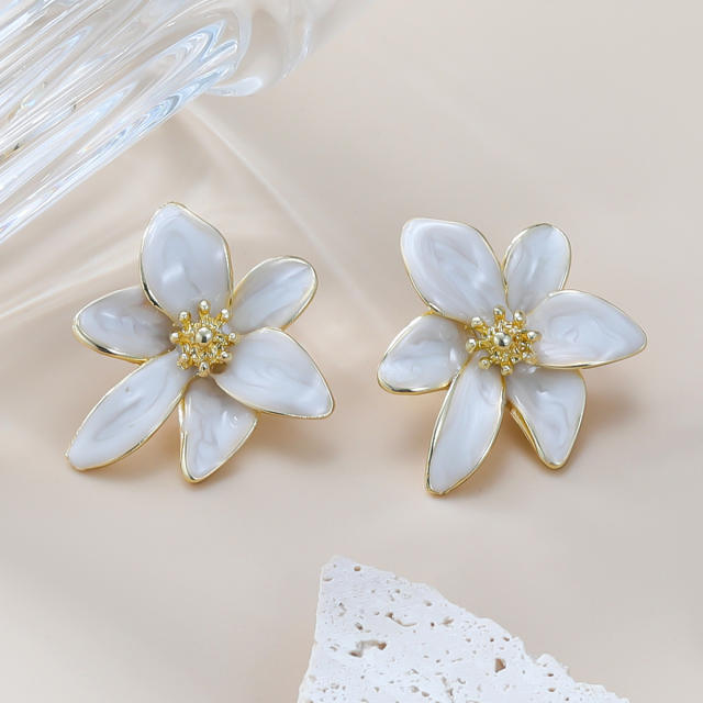 Elegant white color enamel bloom petal studs earrings