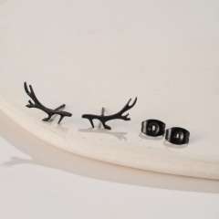 Cute antler stainless steel studs earrings tiny earrings christmas
