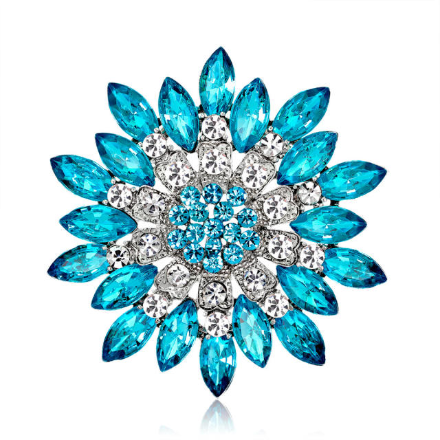 Korean fashion color glass crystal delicate women brooch