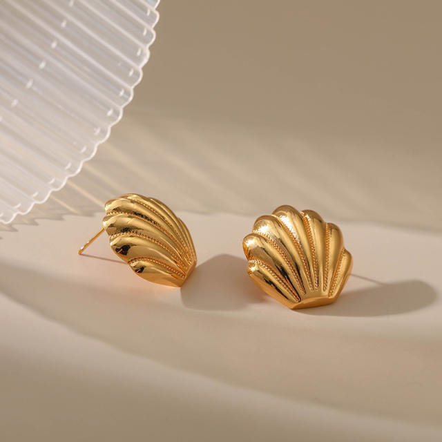 18K real gold plated shell shape copper studs earrings