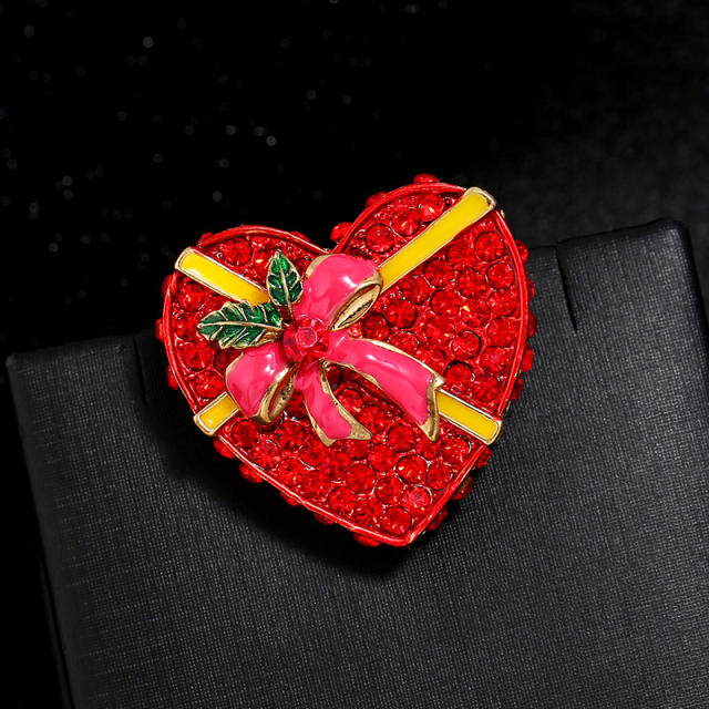 Color diamond enamel red color christmas metal brooch