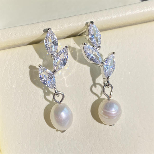 Chic horse eye shape cubic zircon pearl drop wedding bridal earrings