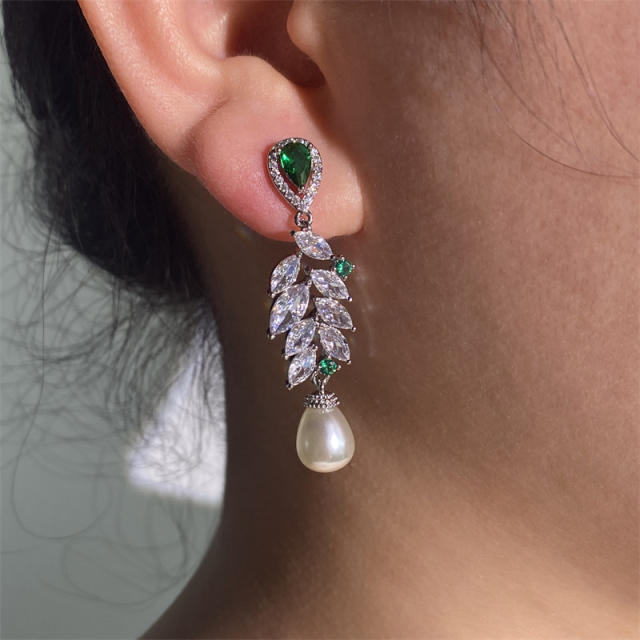 Delicate horse eye shape cubic zircon drop pearl diamond earrings