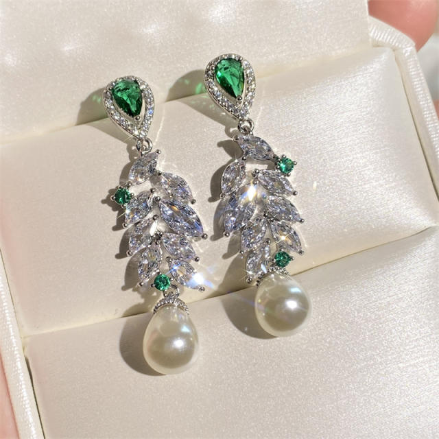 Delicate horse eye shape cubic zircon drop pearl diamond earrings