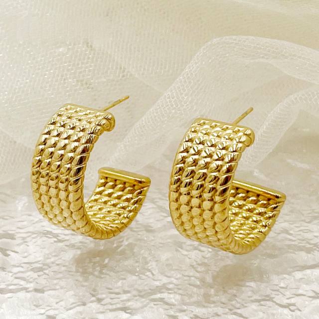 Vintage easy match braid pattern bolder stainless steel earrings
