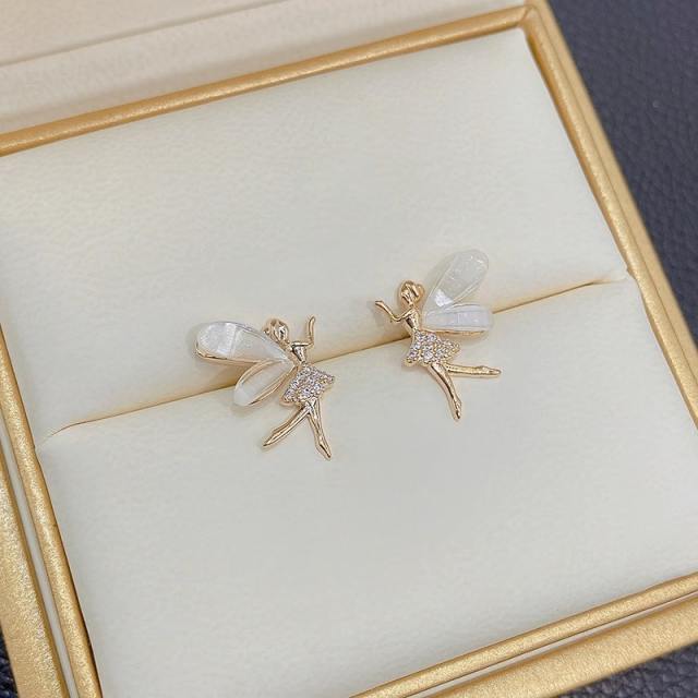 Korean fashion sweet Flower Fairy opal stone statement studs earrings