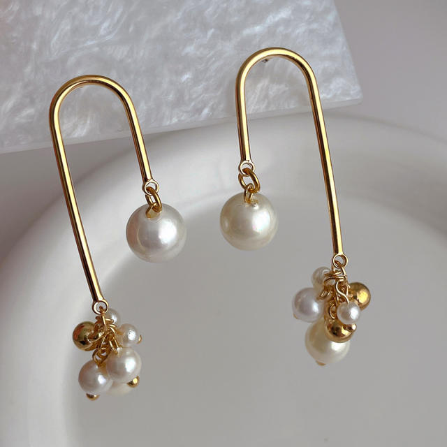 Personality pearl bead U shape gold plated copper earrings