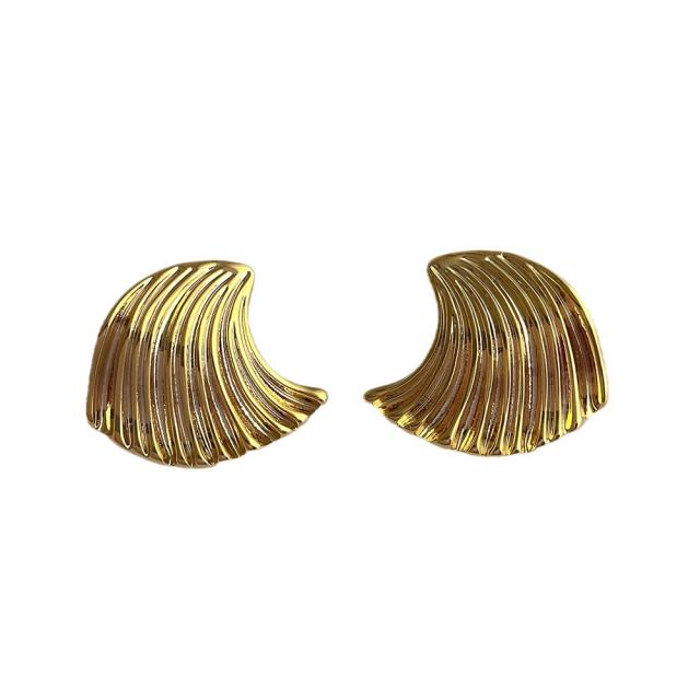 Hot sale wave shell design gold plated copper studs earrings