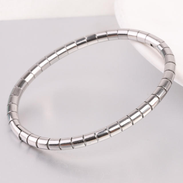 18KG easy match basic snake chain design stainless steel bangle
