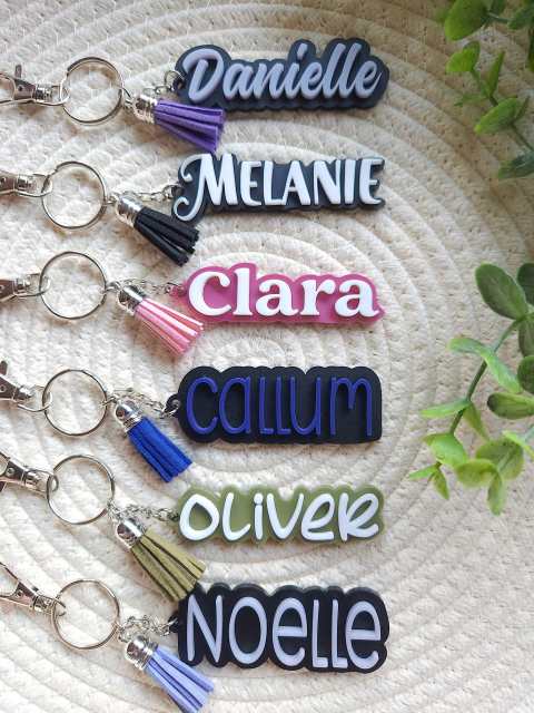 Personality colorful acrylic custom name letter keychain bag accessory