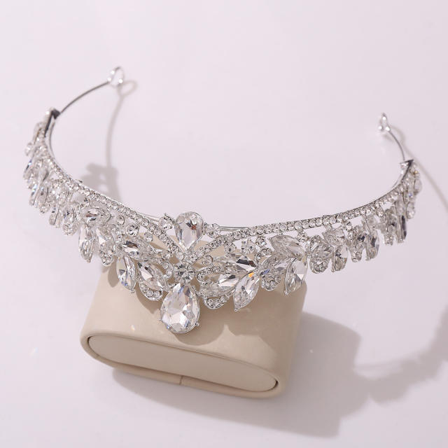 Korean fashiom simple color glass crystal statement small crown headband
