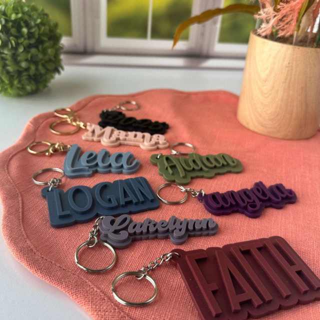 Personality colorful acrylic custom name letter keychain bag accessory