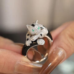 Luxury full diamond leopard design adjustable statement rings