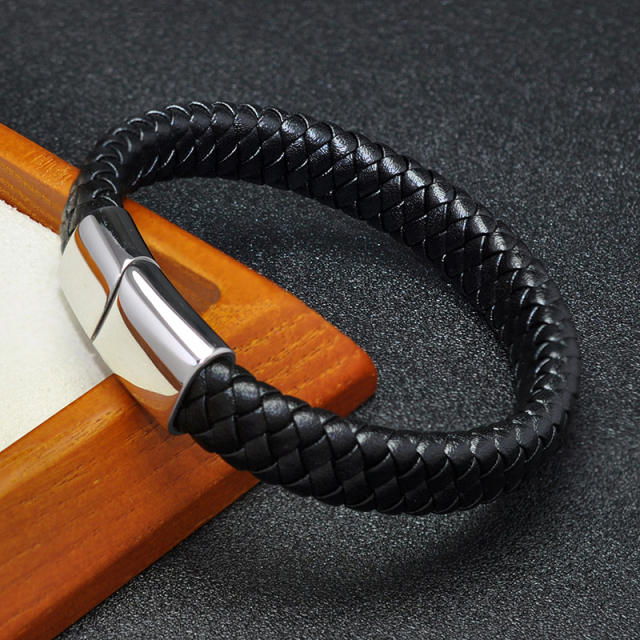 Easy match braid leather stainless steel clasp bracelet for men