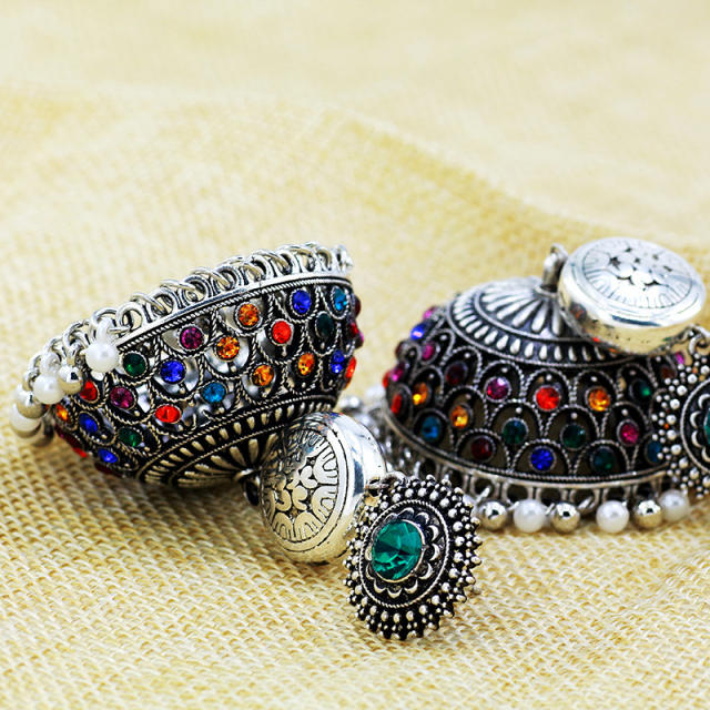 Vintage silver color enamel flower dangle indian earrings
