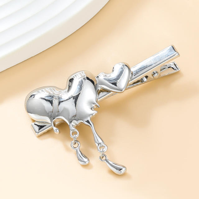 Y2K lava heart silver color metal duckbill hair clips