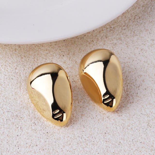 Occident fashion chunky face design copper studs earrings