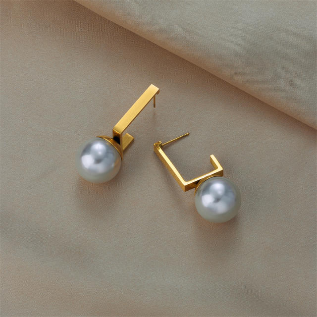 Elegant pearl bead stainless steel earrings