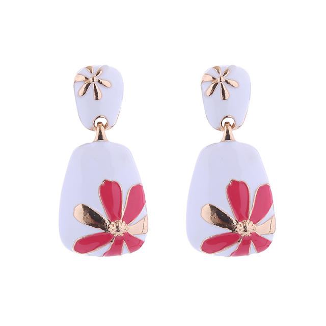Color enamel flower natural dangle earrings