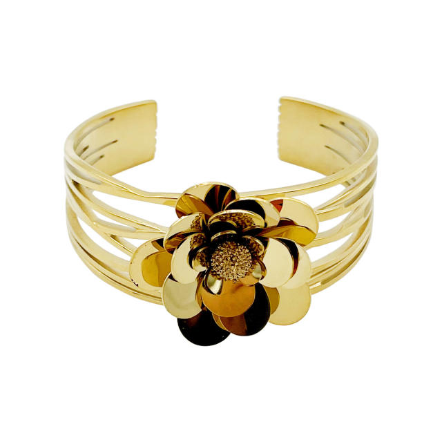 Vintage stereo blooming flower stainless steel cuff bangle
