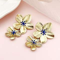 Personality romantic stereo flower stainless steel dangle earrings