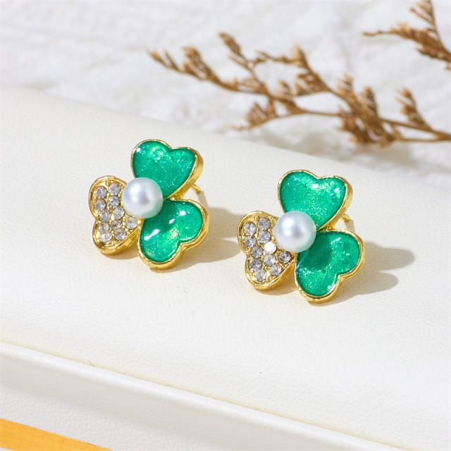 Sweet color enamel diamond clover studs earrings