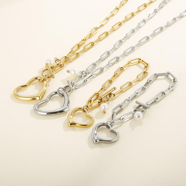 Chunky chain hollow out heart pearl pendant toggle stainless steel necklace set