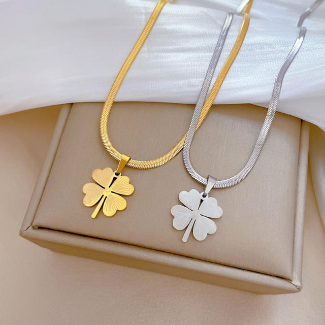 Real gold plated clover pendant snake chain stainless steel necklace