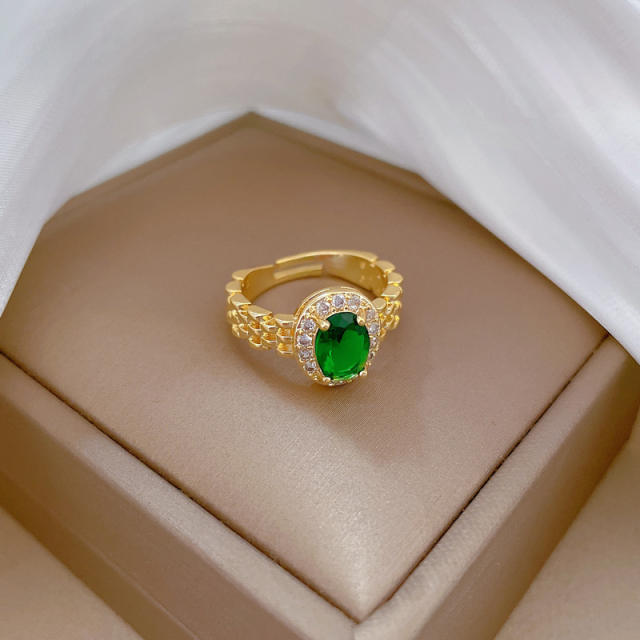 Classic oval shape emerald cubic zircon stainless steel rings