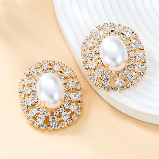 Delicate diamond pearl oval shape party proom studs earrings