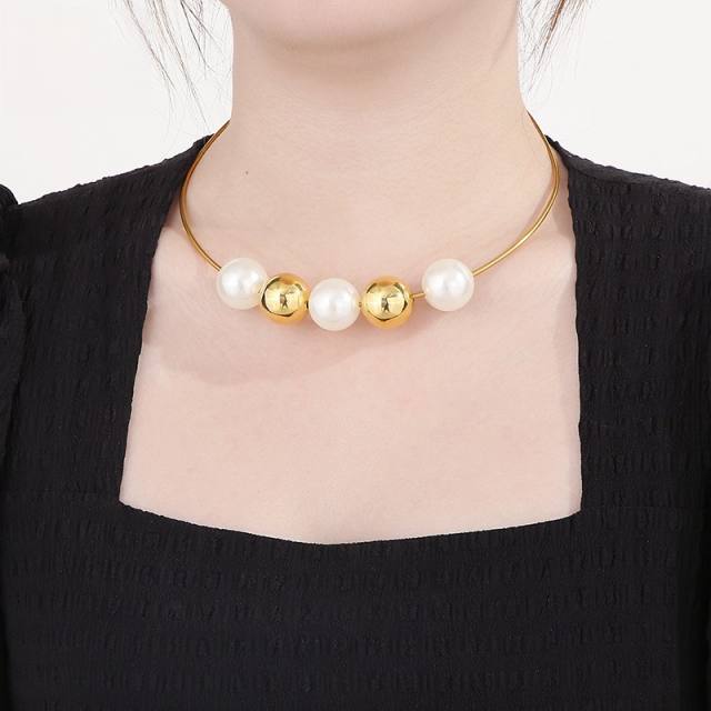 Personality pearl gold ball bead stainless steel choker necklace