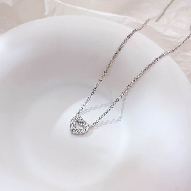 Dainty diamond heart stainless steel necklace