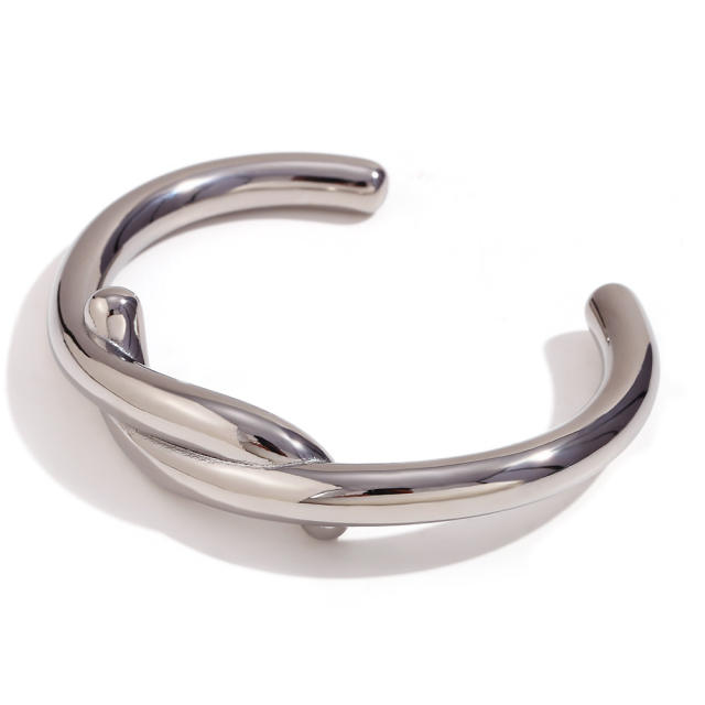 18KG geometric design knotted twisted stainless steel bangle bracelet