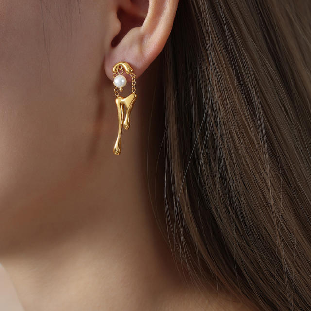 18KG lava pattern pearl bead stainless steel dangle earrings