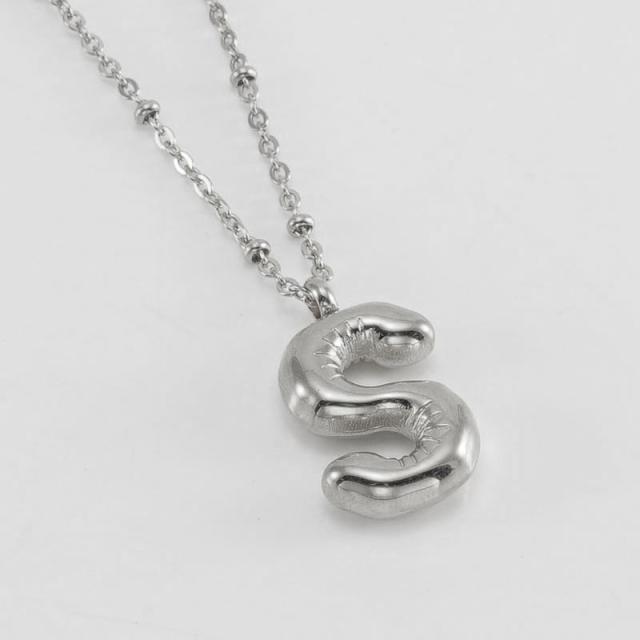 18KG chunky initial letter pendant stainless steel necklace