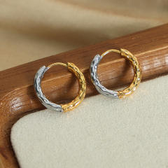 Two tone Hammer pattern small hoop stainless steel earrings