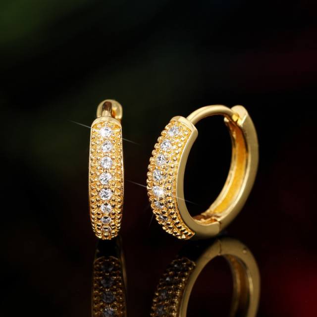 Classic simple diamond small hoop earrings for men women