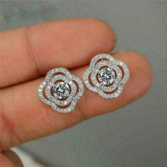 Chic diamond hollow flower studs earrings